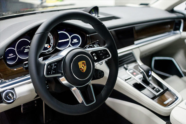 Porsche Panamera Sport Turismo E-Hybrid