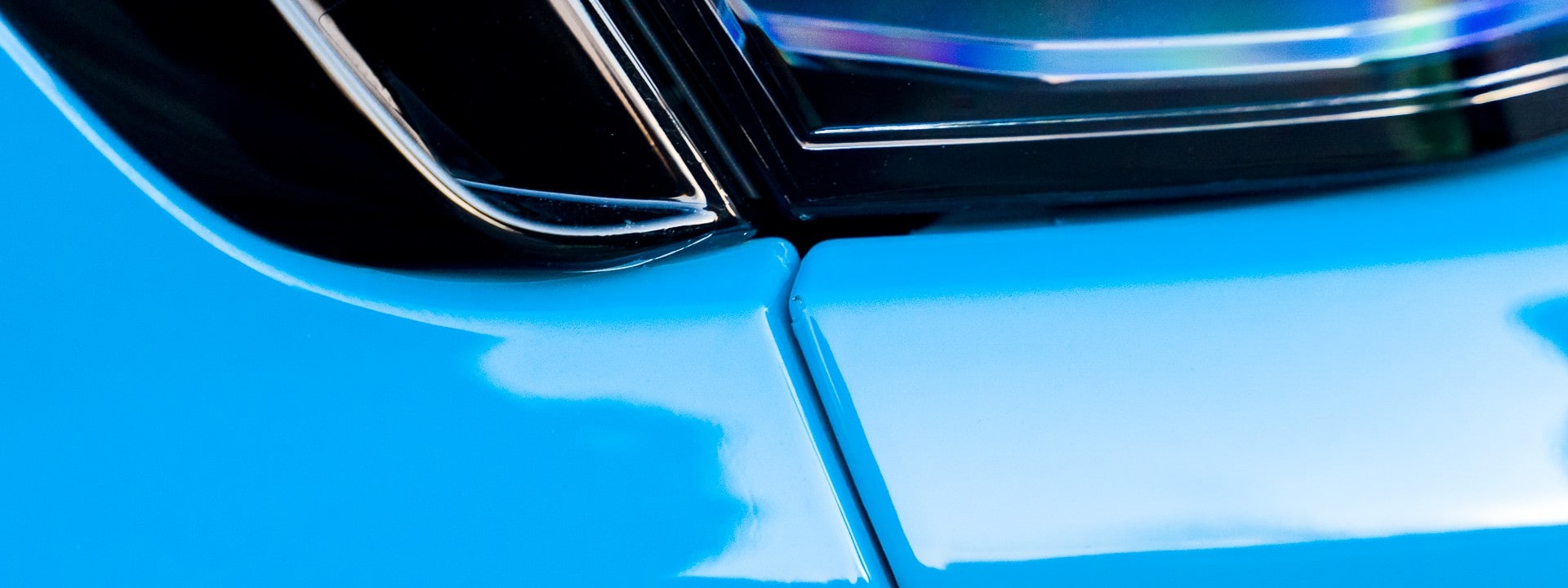 Audi RS5 lakier Miami Blue