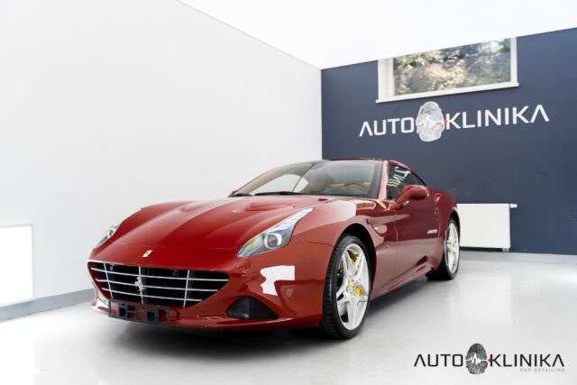 Ferrari California T